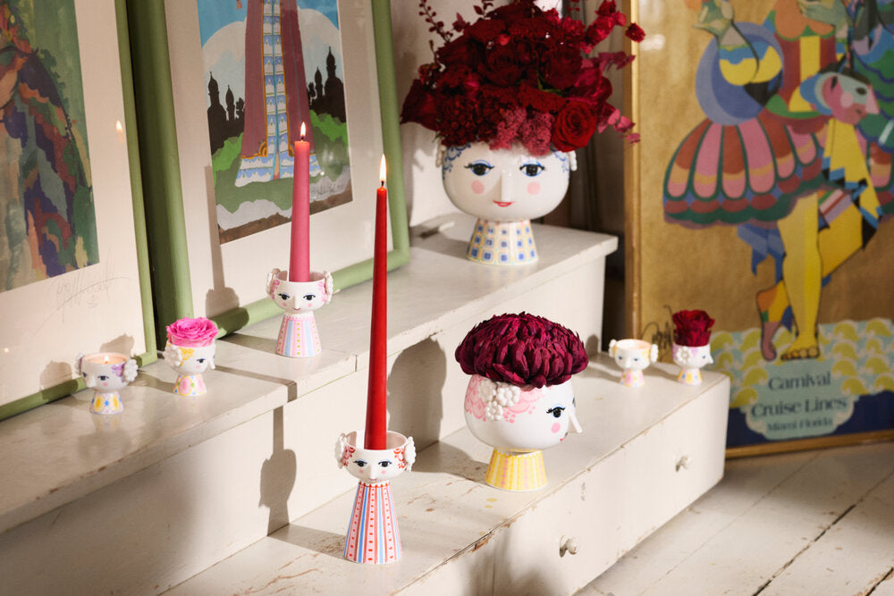 Eva Lysestage, støvet rød - H14 cm.